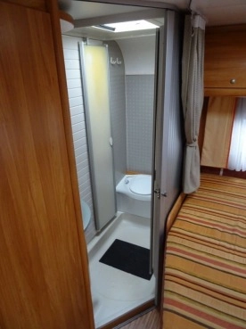                         KAMPER BURSTNER MARANO T640 DUCATO 2.3 JTD 2006 - zdjęcie 7
                        