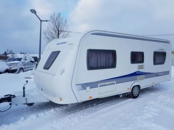                         Przyczepa kempingowa Hobby 560 Ufe Excellent z DK mover, klima, namiot, TV - zdjęcie 1
                        