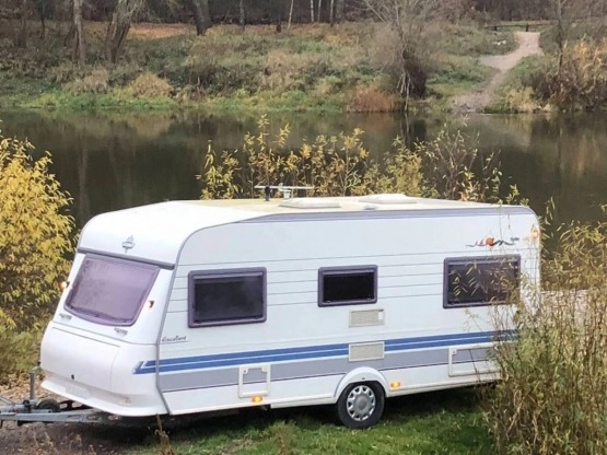                         Przyczepa kempingowa HOBBY EXCELLENT 495 - zdjęcie 1
                        