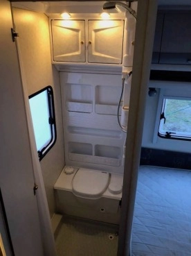                         Przyczepa kempingowa HOBBY EXCELLENT 495 - zdjęcie 2
                        