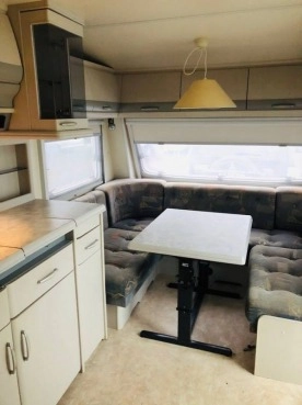                         Przyczepa kempingowa HOBBY EXCELLENT 495 - zdjęcie 5
                        