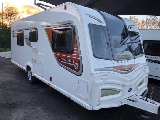                         Przyczepa kempingowa BAILEY UNICORN PANORAMA + ALDE - FILMIK - zdjęcie 1
                        