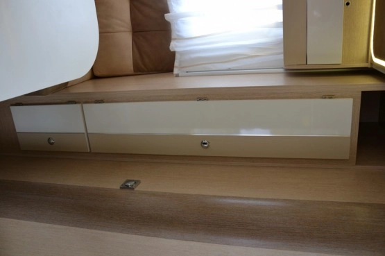                         ILUSION CARAVANING XMK 650 H PLUS 2.0 130KM tylko 6.60m ! - zdjęcie 15
                        