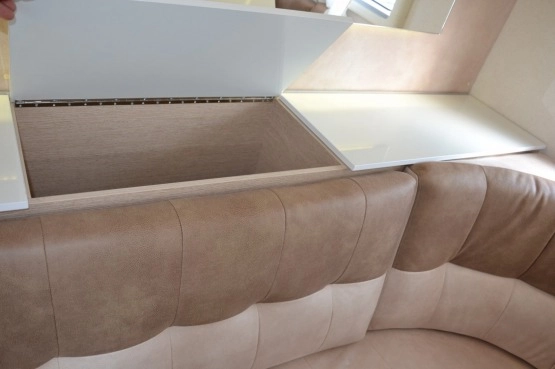                         ILUSION CARAVANING XMK 650 H PLUS 2.0 130KM tylko 6.60m ! - zdjęcie 16
                        