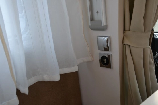                         ILUSION CARAVANING XMK 650 H PLUS 2.0 130KM tylko 6.60m ! - zdjęcie 20
                        