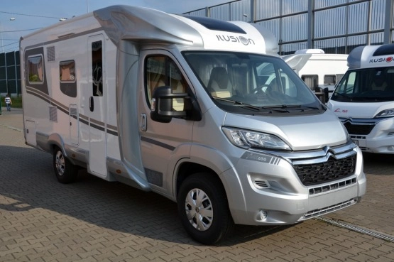                         ILUSION CARAVANING XMK 650 H PLUS 2.0 130KM tylko 6.60m ! - zdjęcie 2
                        