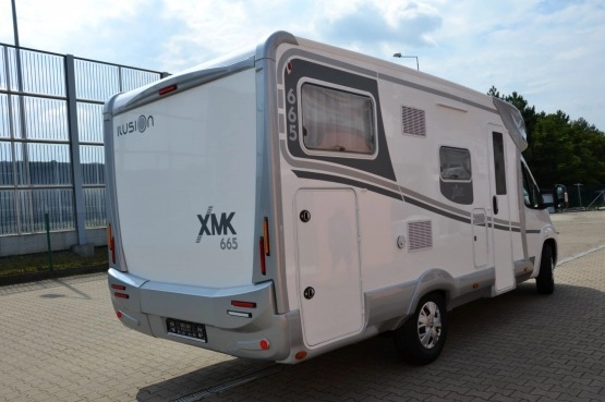                         ILUSION CARAVANING XMK 665 H 2.0 130KM tylko 6.60m ! - zdjęcie 4
                        