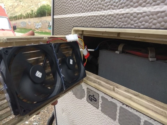                         Kamper Citroen C25 Hymer Camp 55 - zdjęcie 5
                        