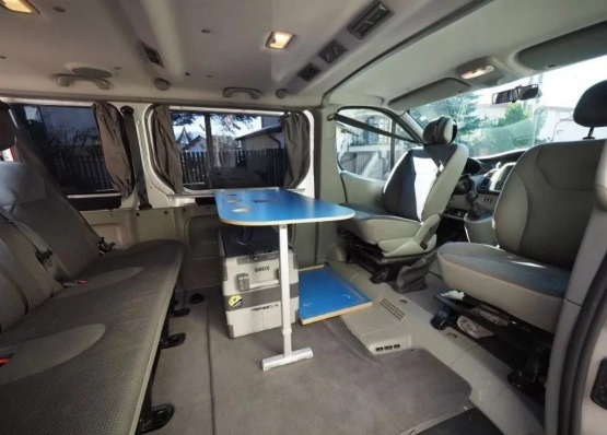                         Sprzedam Opel Vivaro I - zdjęcie 6
                        