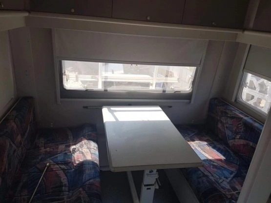                         Sprzedam przyczepę 4-osobową Beyerland - zdjęcie 3
                        