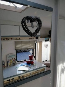                         Adria Optima, DMC 1000, idealna dla pary lub małej rodziny (2+2) - zdjęcie 13
                        