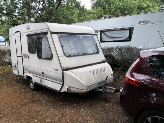                         Adria Optima, DMC 1000, idealna dla pary lub małej rodziny (2+2) - zdjęcie 1
                        