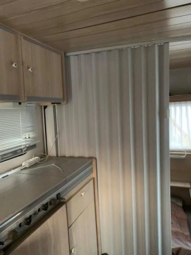                         Przyczepa Kempingowa Caravelair + przedsionek - zdjęcie 5
                        