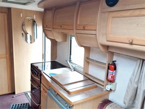                         Przyczepa Kempingowa COACHMAN Pastiche 520/4 - zdjęcie 8
                        