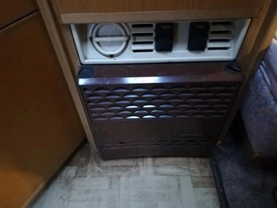                         Przyczepa Dethleffs Beduin L - zdjęcie 2
                        