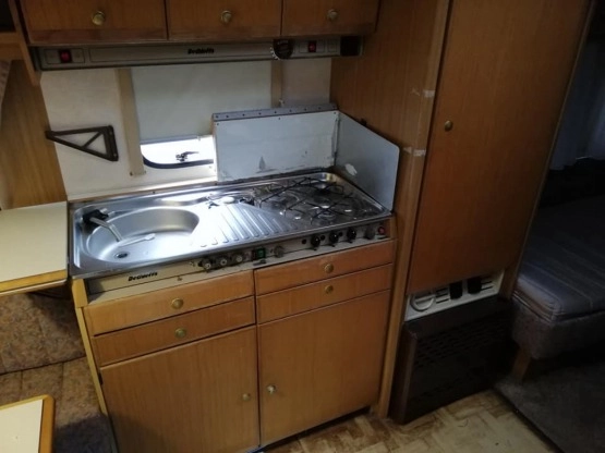                         Przyczepa Dethleffs Beduin L - zdjęcie 8
                        