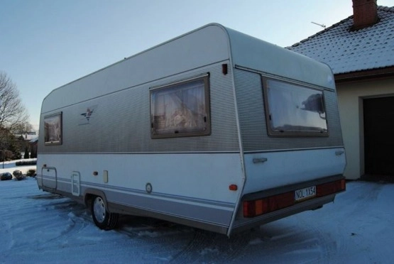                         DETHLEFFS RG5 Przestronna! Zarejestrowana! 4-5 osób z WC! Przedsionek! - zdjęcie 6
                        