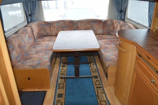                         Przyczepa campingowa TABBERT COMTESSE 560, 2001 rok - zdjęcie 16
                        