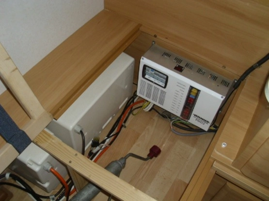                         Przyczepa kempingowa Avondale 545 2008r SOLAR MOVER NAPED - zdjęcie 10
                        