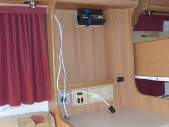                         Przyczepa kempingowa Avondale 545 2008r SOLAR MOVER NAPED - zdjęcie 11
                        