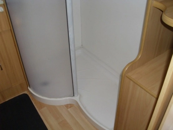                         Przyczepa kempingowa Avondale 545 2008r SOLAR MOVER NAPED - zdjęcie 8
                        