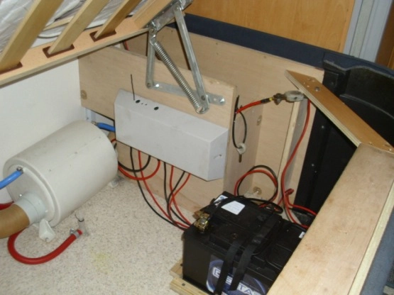                         przyczepa kempingowa Hobby Knaus Eufelland 500 2006r.  - zdjęcie 6
                        