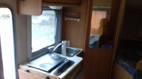                         Sprzedam kampera Ford Transit Rimor oferta prywtana Okazja! - zdjęcie 8
                        