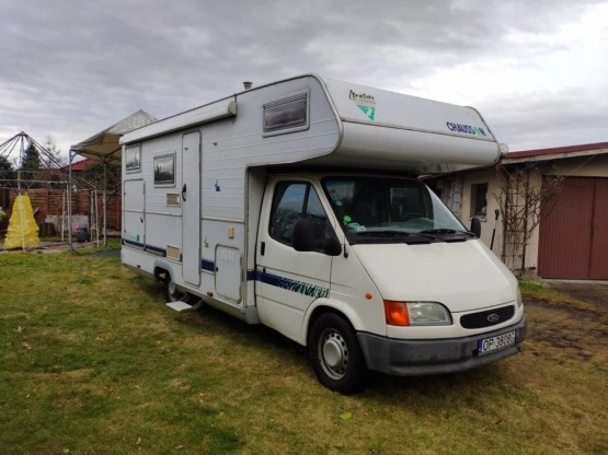                         Sprzedam kampera Chausson Ford Transit 1999 rok, 6-osobowy - zdjęcie 1
                        