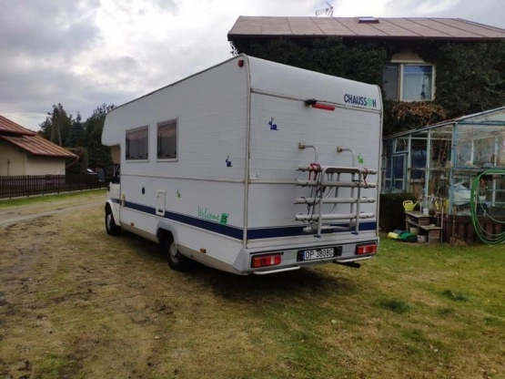                         Sprzedam kampera Chausson Ford Transit 1999 rok, 6-osobowy - zdjęcie 7
                        