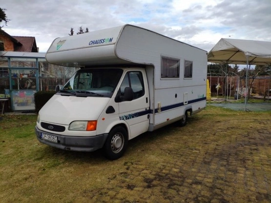                         Sprzedam kampera Chausson Ford Transit 1999 rok, 6-osobowy - zdjęcie 8
                        