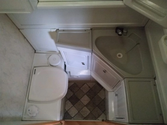                         Przyczepa kempingowa Wilk 500, 1993 rok, 4-5 osobowa - zdjęcie 5
                        