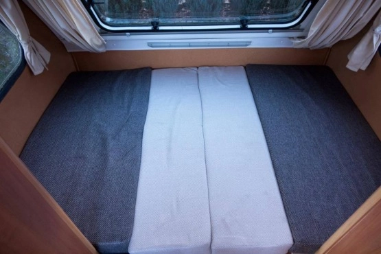                         Nowa Przyczepa Kempingowa 3-osobowa produkcji Niewiadów model N126D. DMC 750kg. - zdjęcie 16
                        