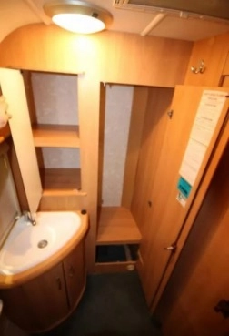                         Przyczepa kempingowa Swift z 2003 roku - zdjęcie 21
                        