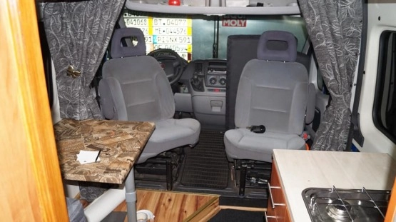                         Kamper Fiat Ducato z 2009 roku - zdjęcie 7
                        