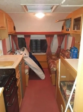                         Sprzedam przyczepę Avandale Dart 475, 4-osobowa - zdjęcie 5
                        