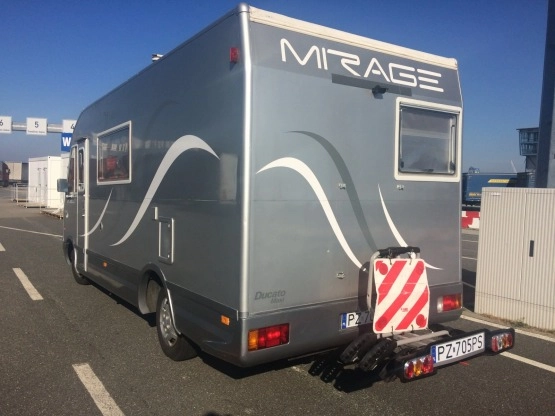                         Fiat Ducato Mirage typu Integra 2,8 diesel,zarejestrowany - zdjęcie 2
                        