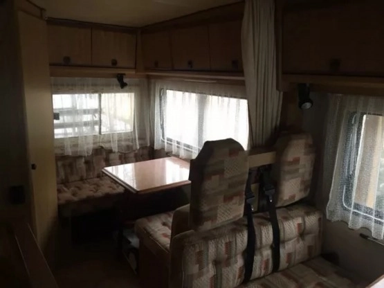                         Kamper Peugeot J5 Burstner A620 2.5D 1990 r. - zdjęcie 8
                        