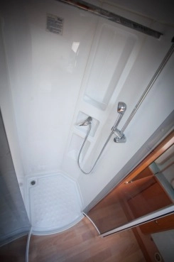                         rzyczepa kempingowa AVONDALE AVOCET 2os 2005 – MOTOR MOVER (parkowanie z pilota) - zdjęcie 14
                        