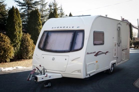                        rzyczepa kempingowa AVONDALE AVOCET 2os 2005 – MOTOR MOVER (parkowanie z pilota) - zdjęcie 1
                        