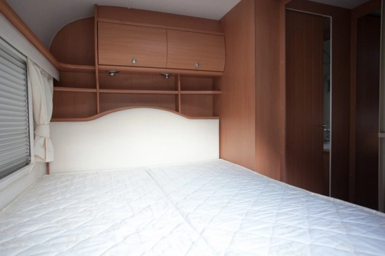                         Przyczepa kempingowa AVONDALE EAGEL 4 osobowa 2006 r   - zdjęcie 17
                        