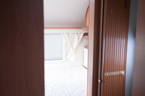                         Przyczepa kempingowa AVONDALE EAGEL 4 osobowa 2006 r   - zdjęcie 18
                        