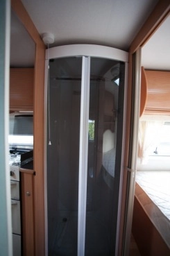                         Przyczepa kempingowa AVONDALE EAGEL 4 osobowa 2006 r   - zdjęcie 19
                        