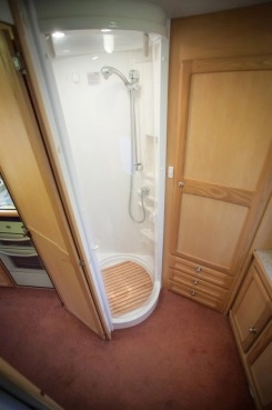                         Przyczepa kempingowa COMPASS OMEGA 2os 2003 rok ZAREJESTROWANA - zdjęcie 13
                        