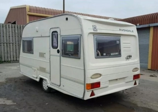                         Przyczepa AVONDALE z 1998 roku - zdjęcie 10
                        