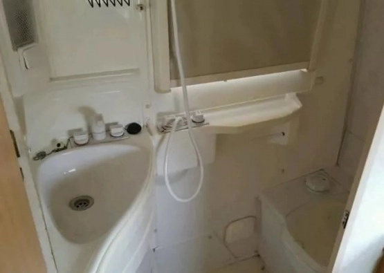                         Przyczepa AVONDALE z 1998 roku - zdjęcie 4
                        