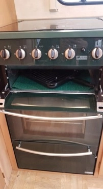                         Przyczepa z 2004 Elddis SUSSEX SALVINGTON - zdjęcie 17
                        