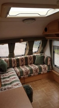                         Przyczepa z 2004 Elddis SUSSEX SALVINGTON - zdjęcie 3
                        