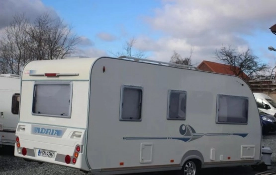                         Przyczepa Adria 530 z 2005 roku - zdjęcie 10
                        