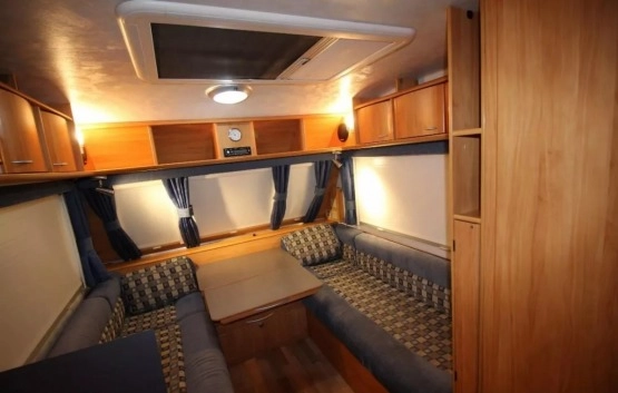                         Przyczepa Adria 530 z 2005 roku - zdjęcie 13
                        