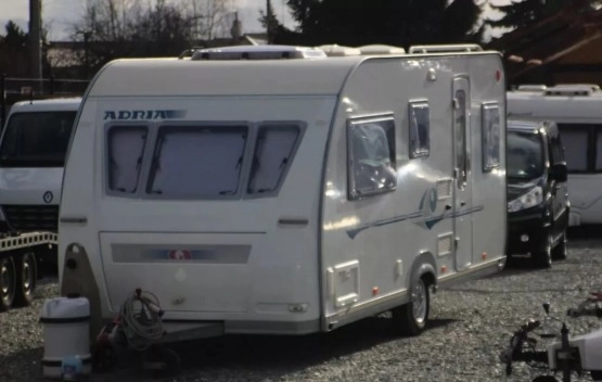                         Przyczepa Adria 530 z 2005 roku - zdjęcie 15
                        